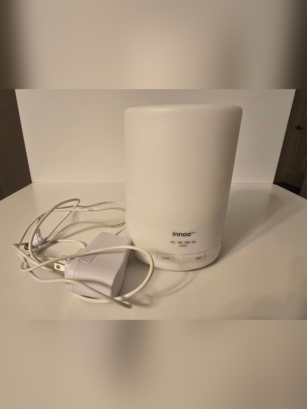 Innoo Tech Ultrasonic Oil Diffuser 300ml Aroma Night Light Timer White